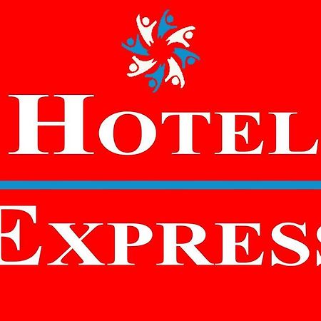 Hotel Express Anniston/Oxford Εξωτερικό φωτογραφία
