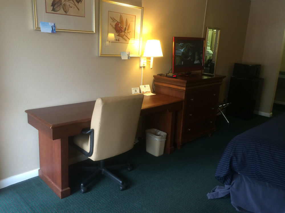 Hotel Express Anniston/Oxford Εξωτερικό φωτογραφία