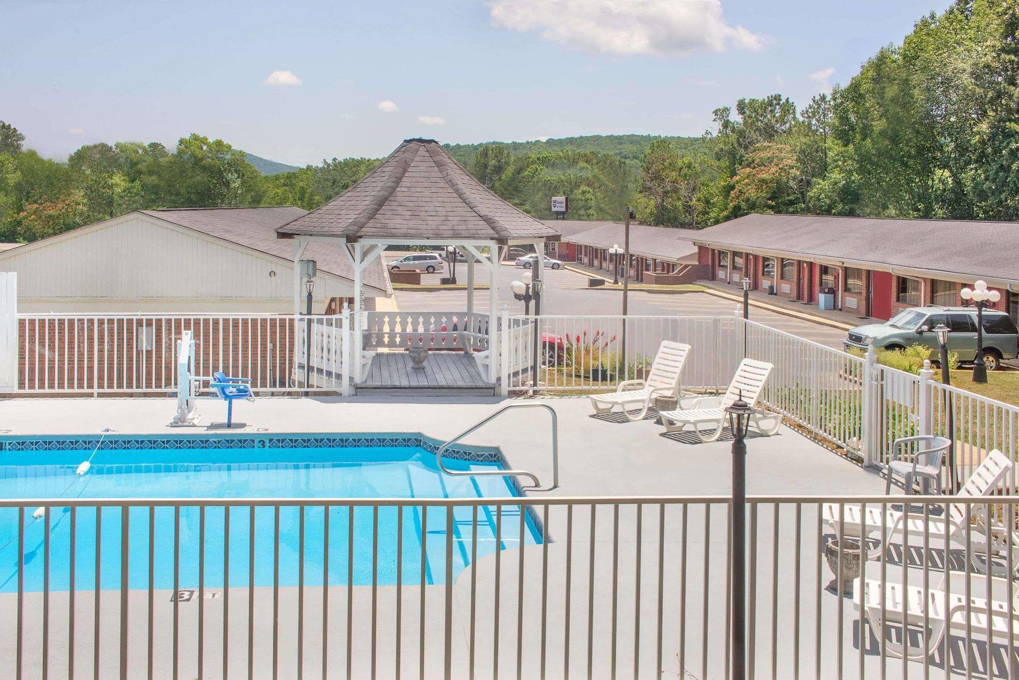 Hotel Express Anniston/Oxford Εξωτερικό φωτογραφία