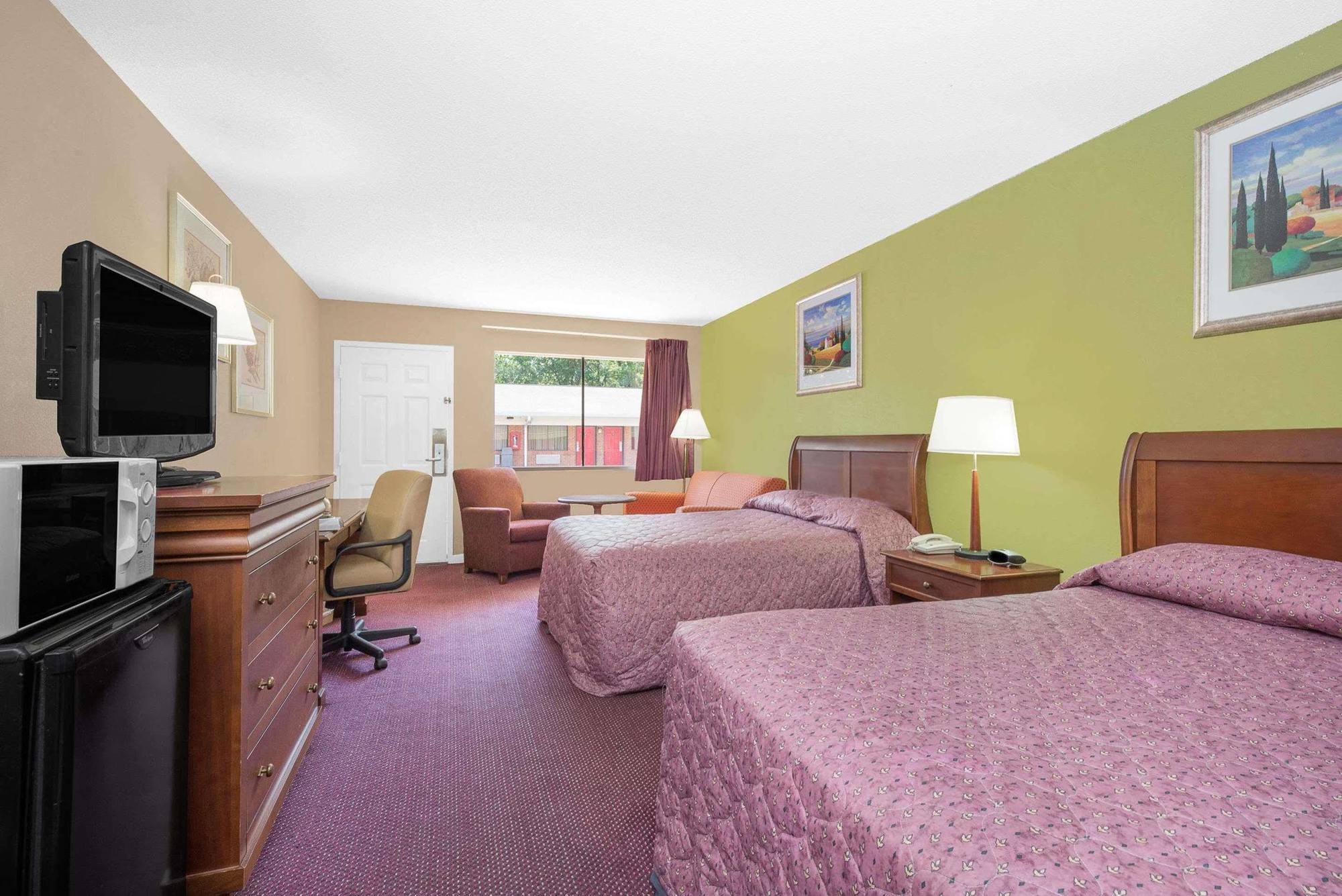 Hotel Express Anniston/Oxford Εξωτερικό φωτογραφία